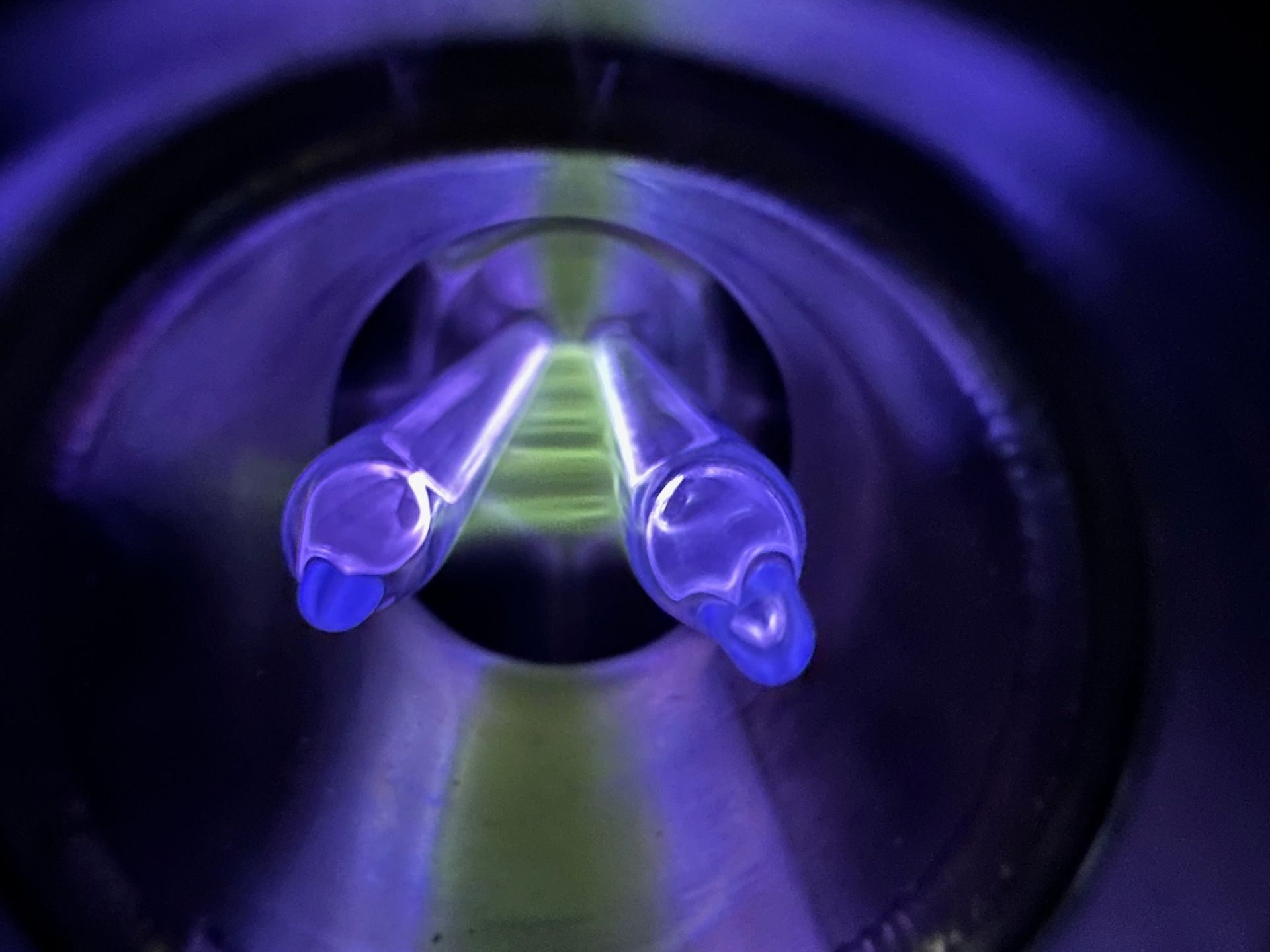 Dielectric barrier discharge configuration image